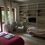 St. Peter Garden Suite Home